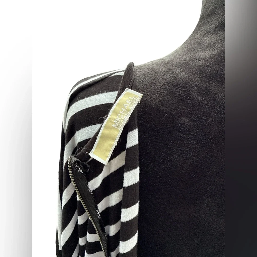 MICHAEL Michael Kors Black and White Striped Top size large - Picture 6 of 12